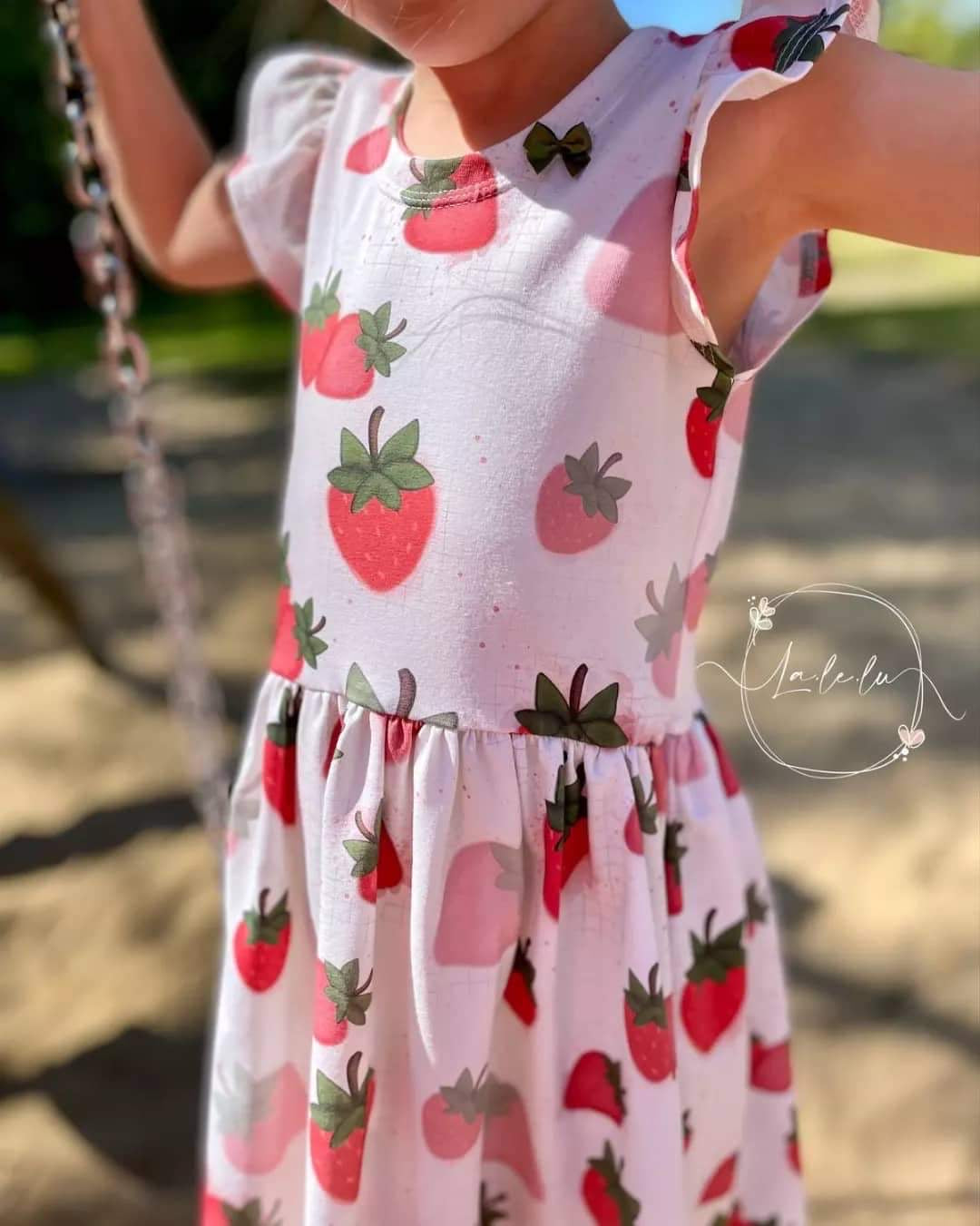 Erdbeere Stoff Eigenproduktion